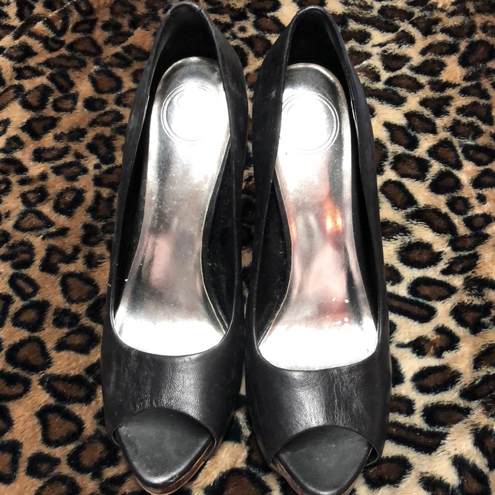 JESSICA SIMPSON Black open toe heels